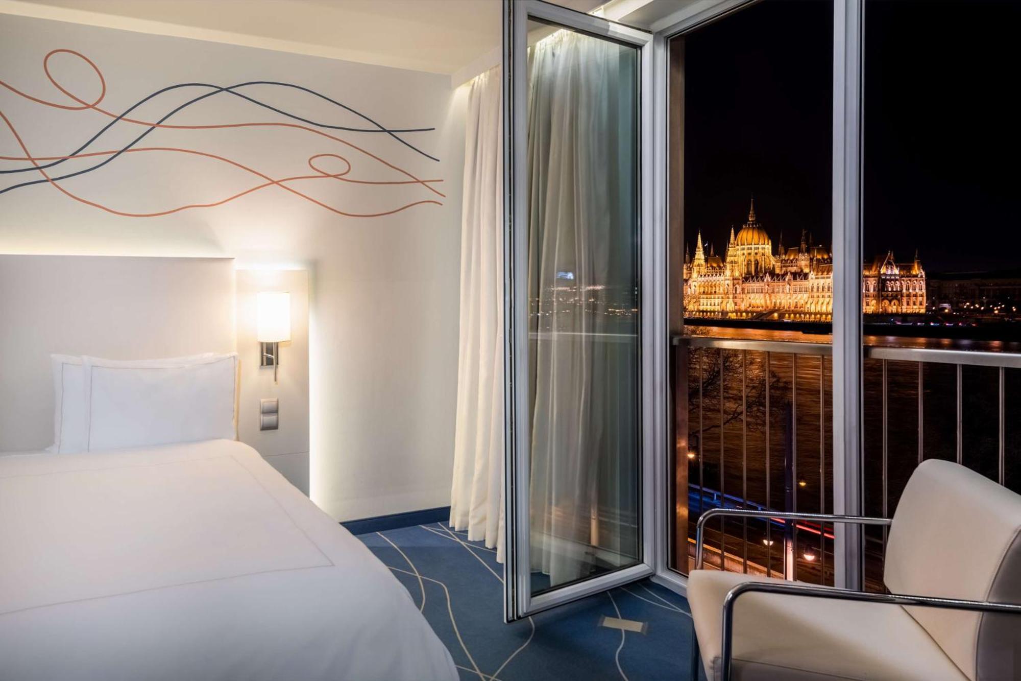 Park Plaza Budapest Exterior photo