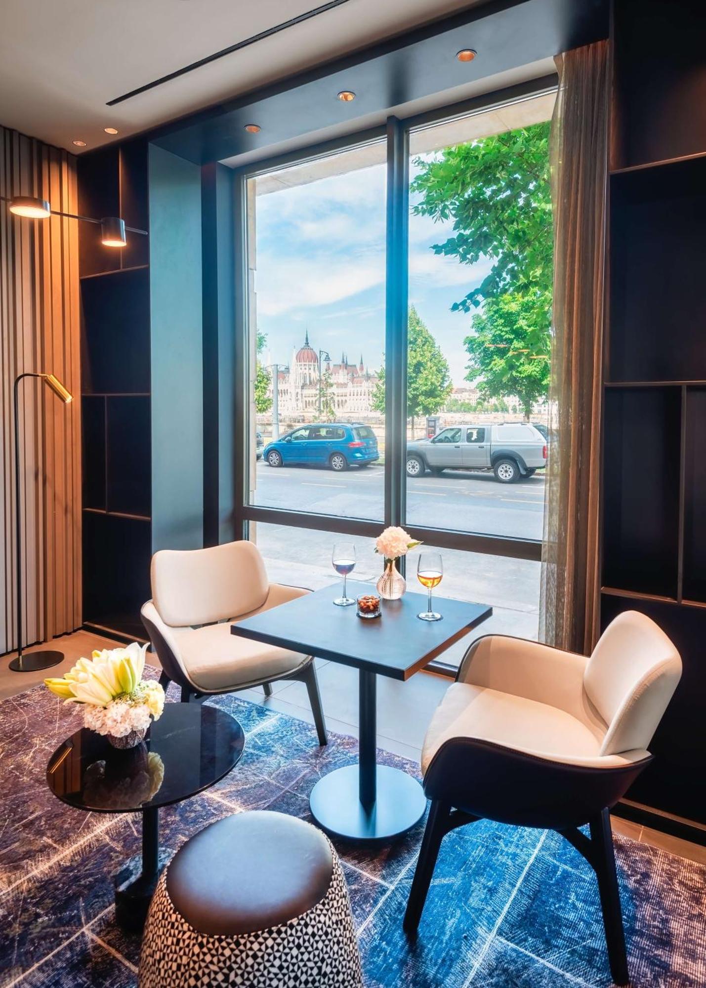 Park Plaza Budapest Exterior photo