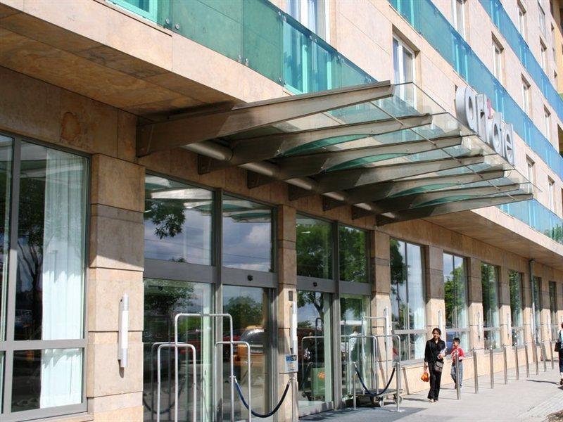 Park Plaza Budapest Exterior photo